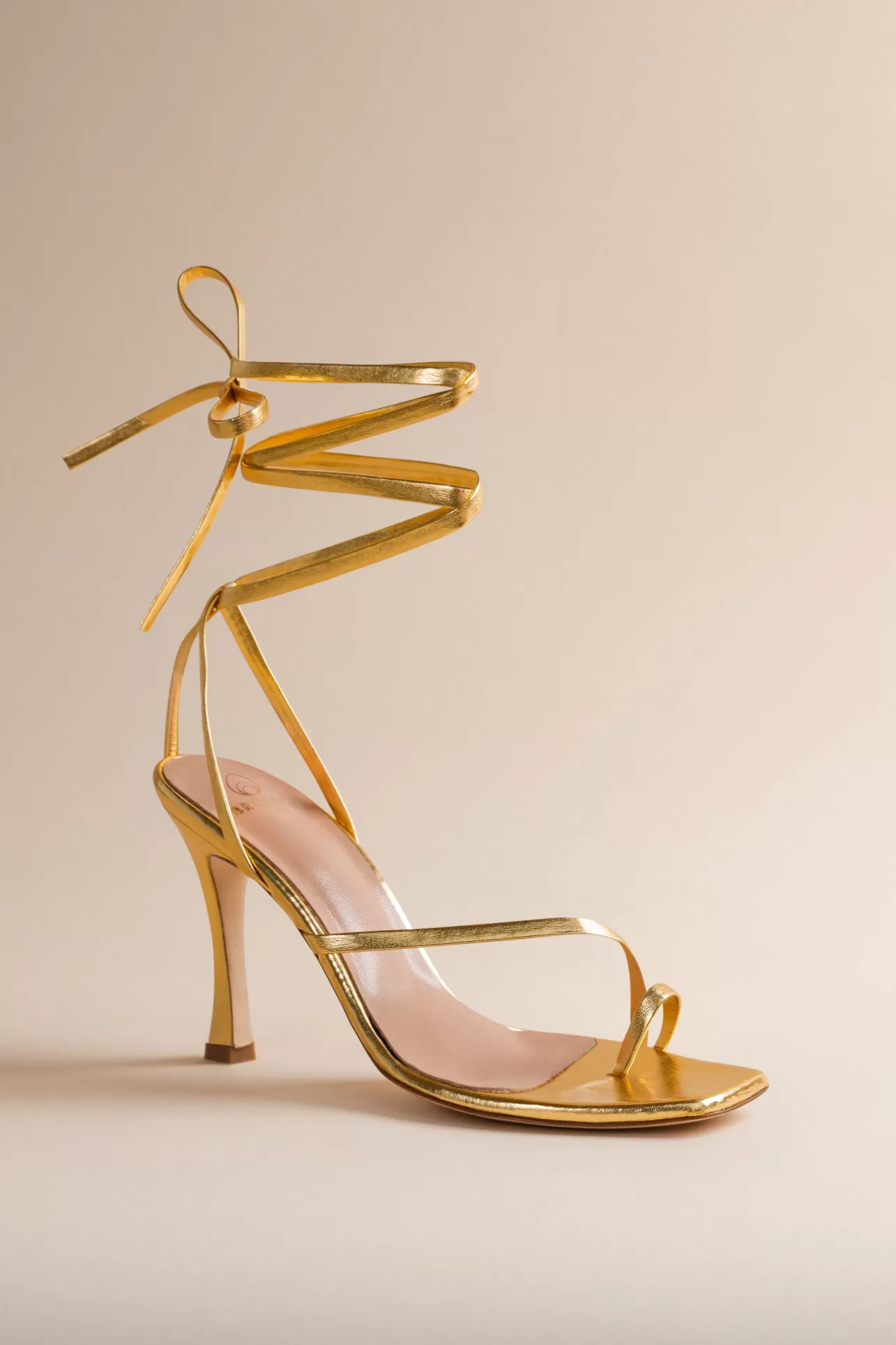 Heels-Brother Vellies Bike Shoe In Gold